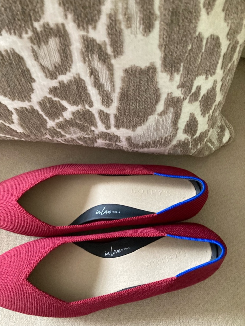 Rothy's Women’s Red Low Block Heel Size 9 W - Picture 4 of 10